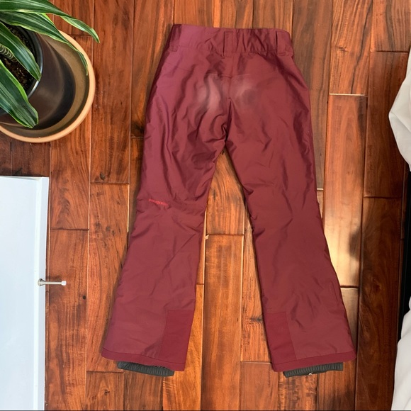 Patagonia Women’s snow pants- small - Picture 7 of 9